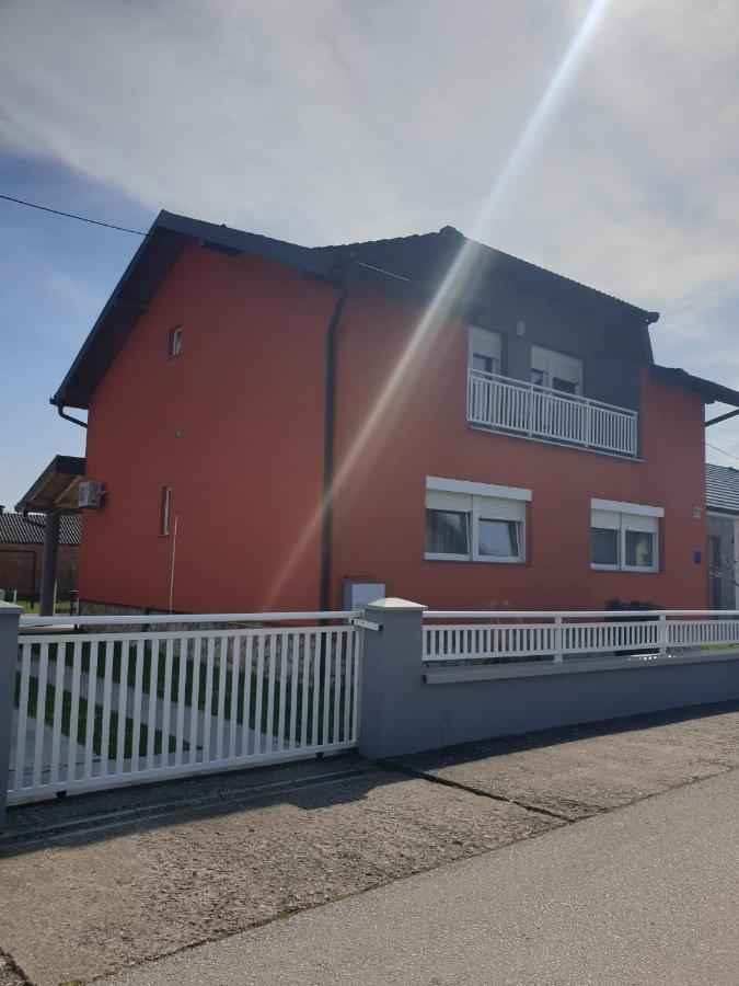 Apartman Sofia Zupanja Zewnętrze zdjęcie